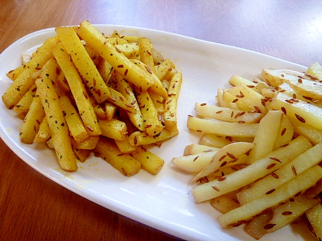 新じゃがいものクミンシード炒め（塩味＆カレー味）