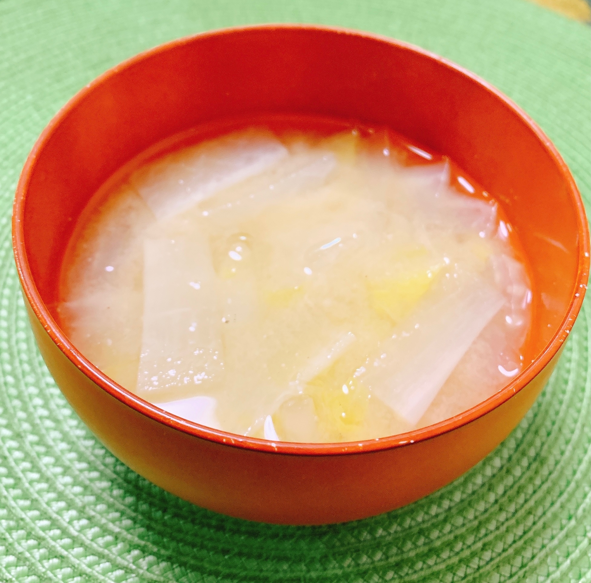 にんにく入りꕤ大根や白菜お味噌汁✧˖°
