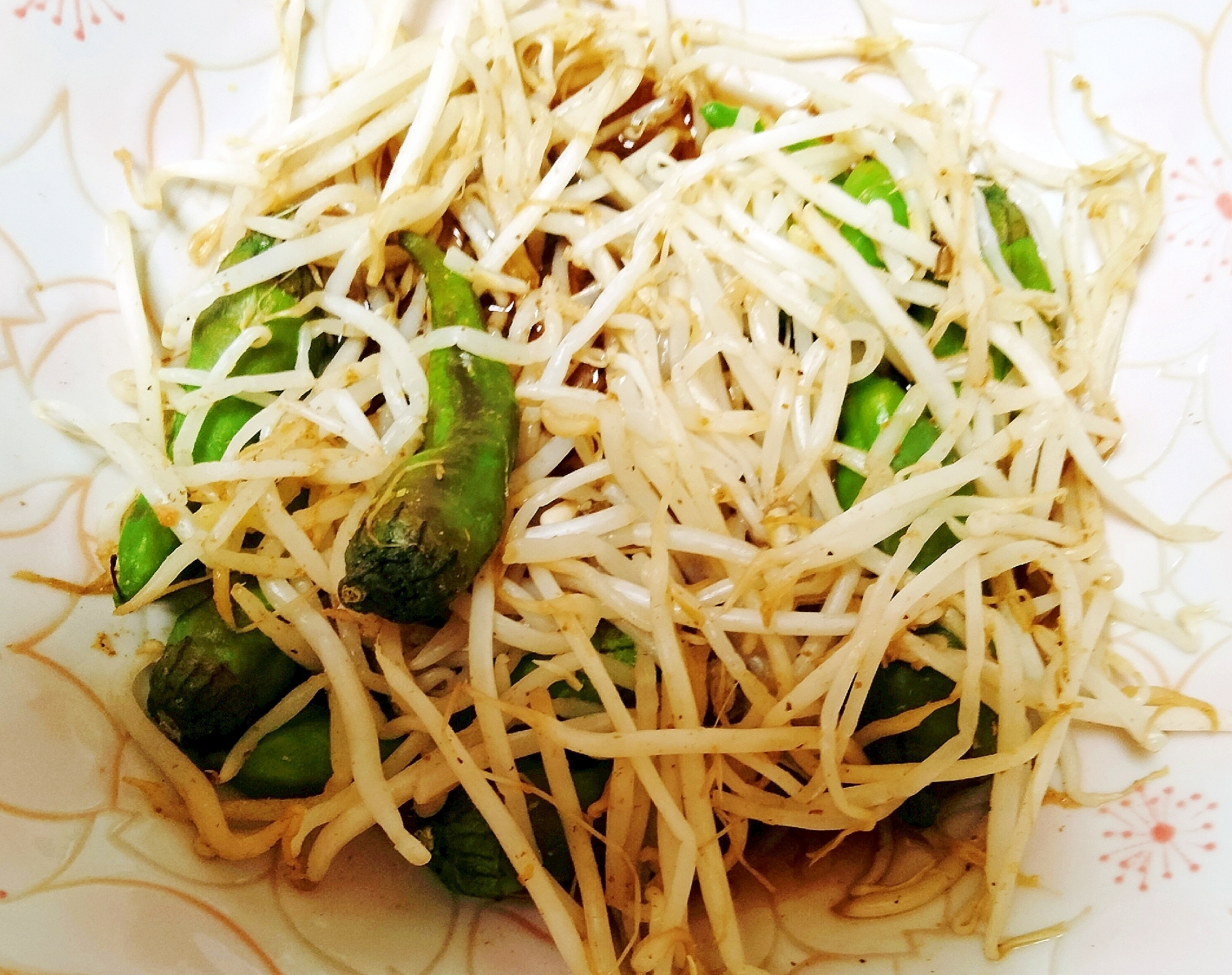 レンジで！モヤシとシシトウと鰹節粉の香酢麺つゆ煮