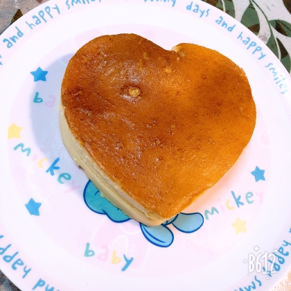 焼く前はシャバシャバで大丈夫かな？って思ったけど焼けててビックリ！すごいですね♡ぷるんとしてて美味しかったです♡