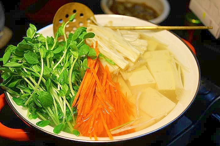 ヘルシー鍋＊豆腐と野菜
