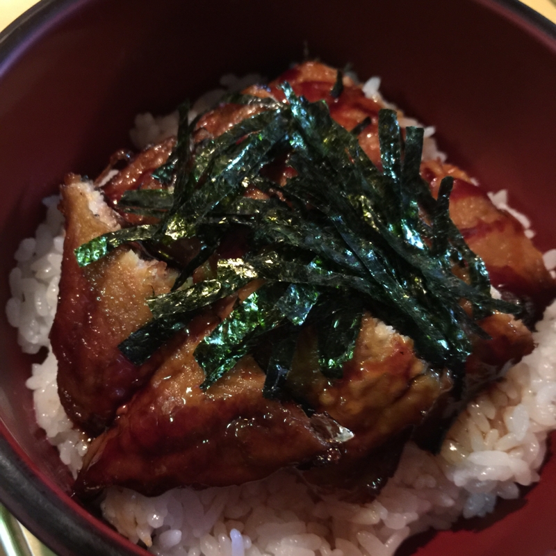 とにかく楽しよう♪サンマの蒲焼丼