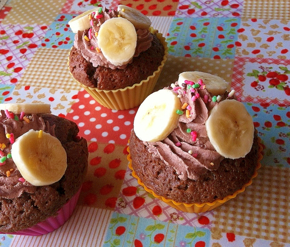 サラダ油で簡単 チョコ カップケーキ レシピ 作り方 By Ummee 楽天レシピ サラダ油で簡単 チョコ カップケーキ レシピ 作り方 By Ummee 楽天レシピ