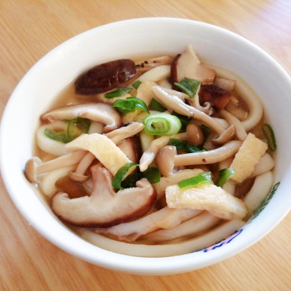 しめじと椎茸油揚げのうどん