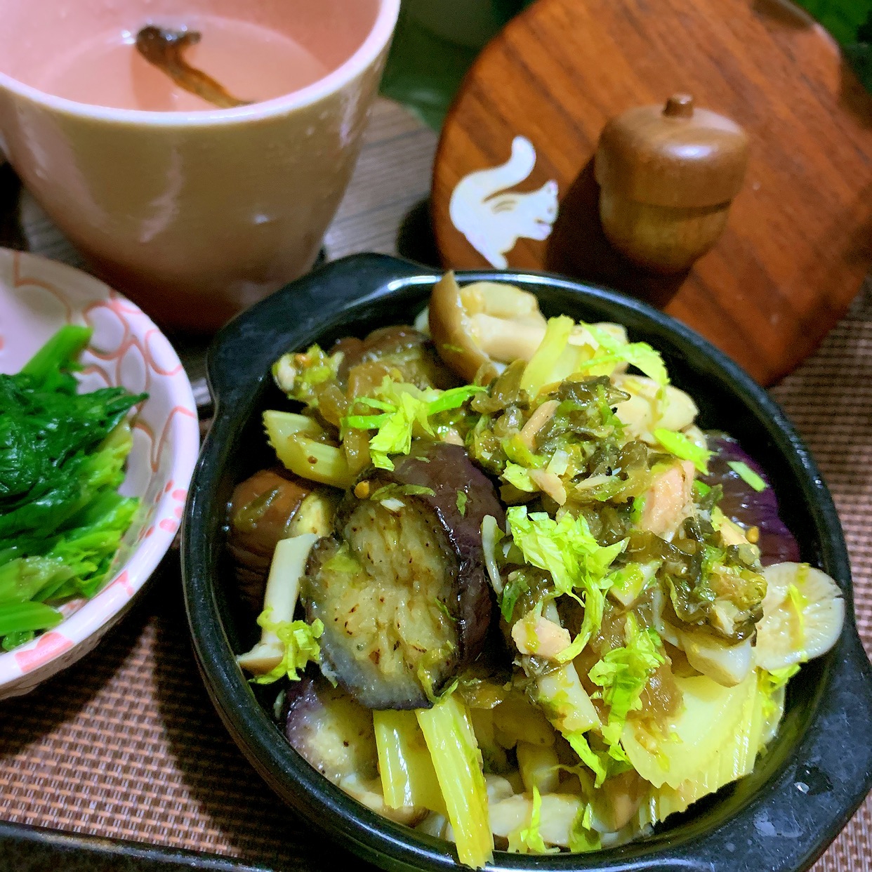 茄子ときのことセロリのツナ高菜炒め