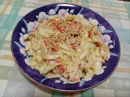 材料も少なく、家にある材料で簡単に出来ました。カニカマの風味よく、美味しかったです。