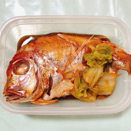 はゆのごはんさんෆ˚*鮭美味しいですෆ˚*
鯛で作りました˚✧₊⁎（・)))･･･♡
とても美味しかったです‎♡素敵なレシピありがとうございますෆ