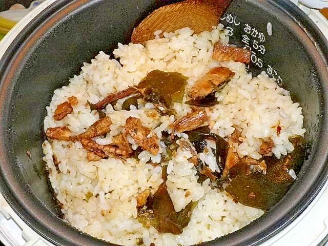 究極の簡単さ！　缶詰利用さんま飯