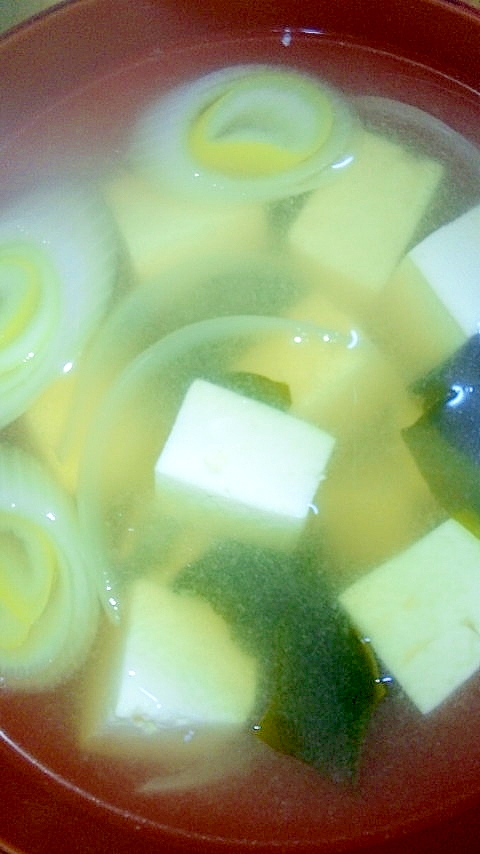 美味！豆腐と葱の味噌スープ