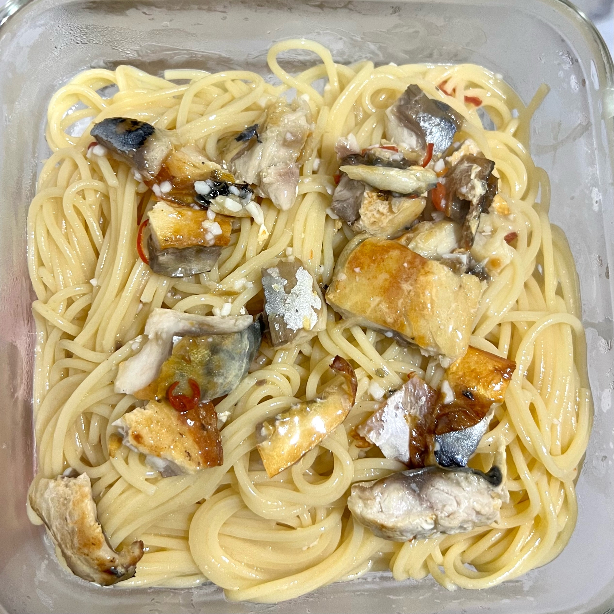 塩鯖の和風ペペロンチーノ