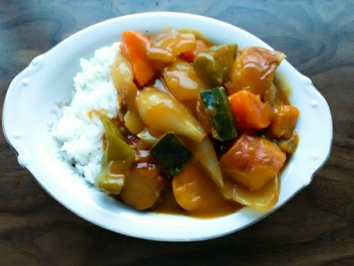 薩摩芋ピーマン人参南瓜の野菜カレー