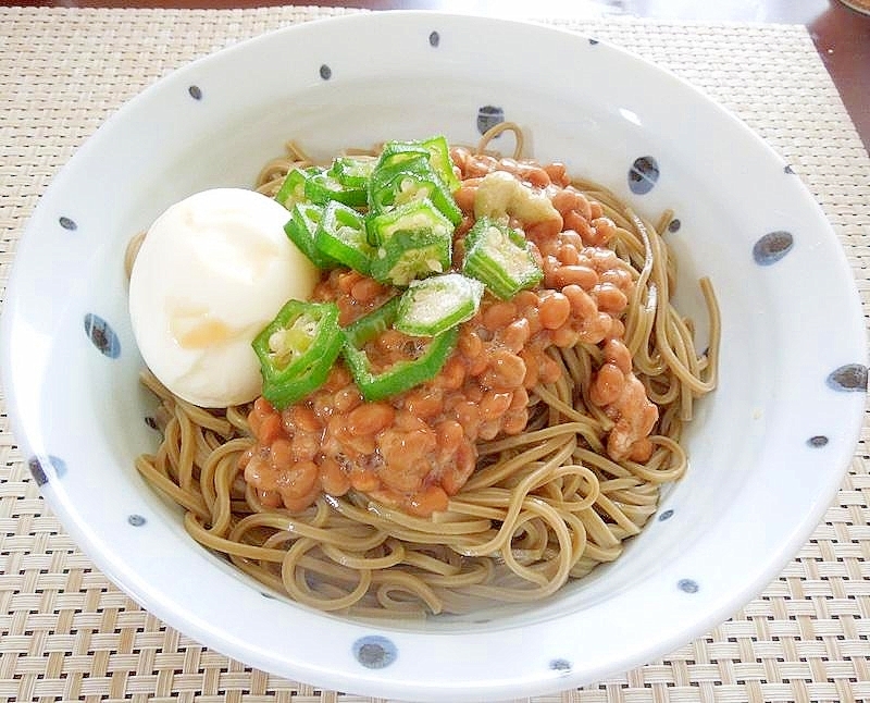 八方だしつゆのぶっかけほうじ茶蕎麦