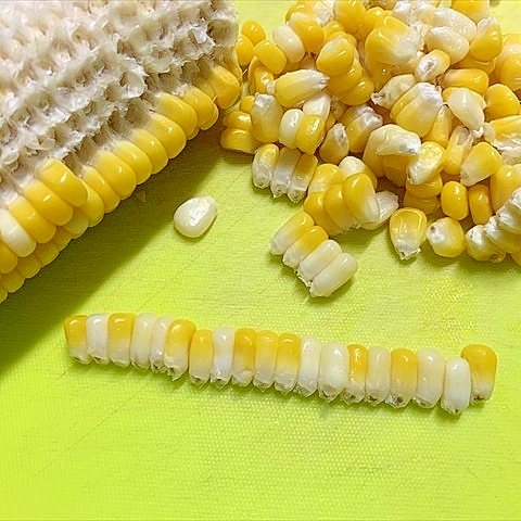 夏休みお手伝いレシピ とうもろこしのいもむしさん レシピ 作り方 By Johnny Bean 楽天レシピ