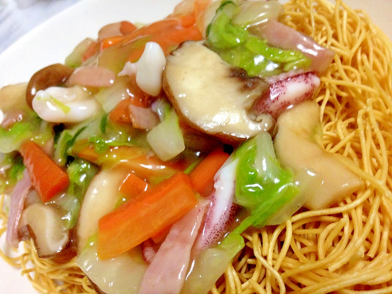 残った八宝菜で簡単にかた焼きそば レシピ 作り方 By ドラざえもん009 楽天レシピ