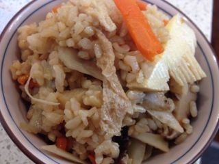 玄米の五目炊き込みご飯