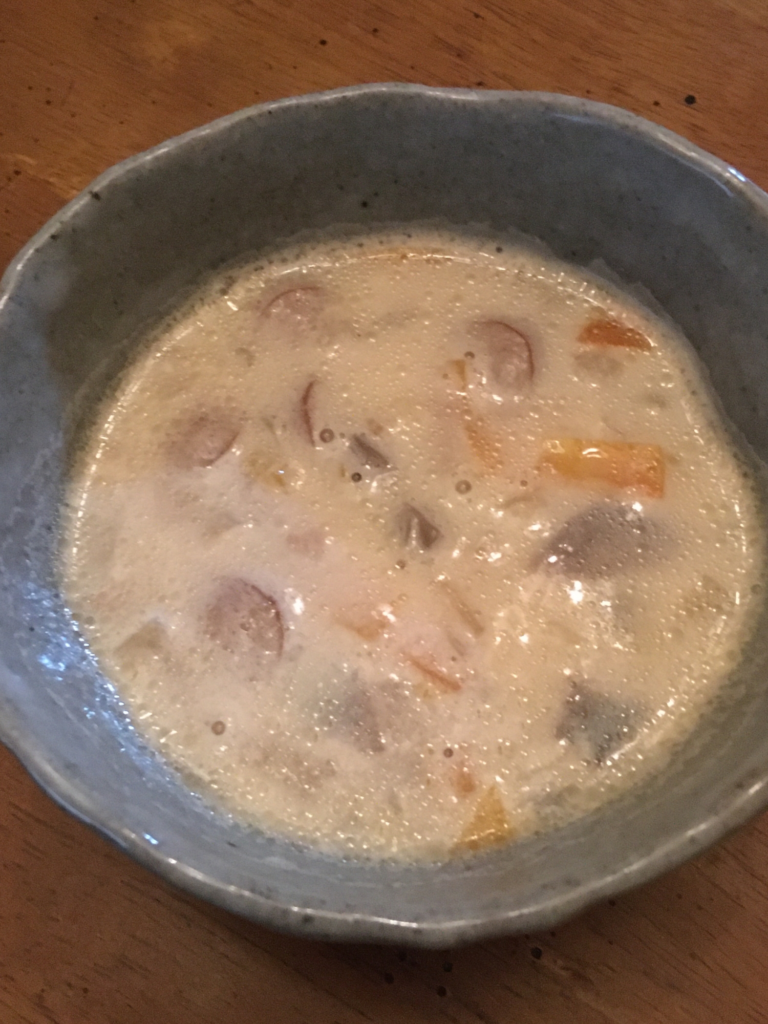 豚しゃぶの茹で汁利用のスープ