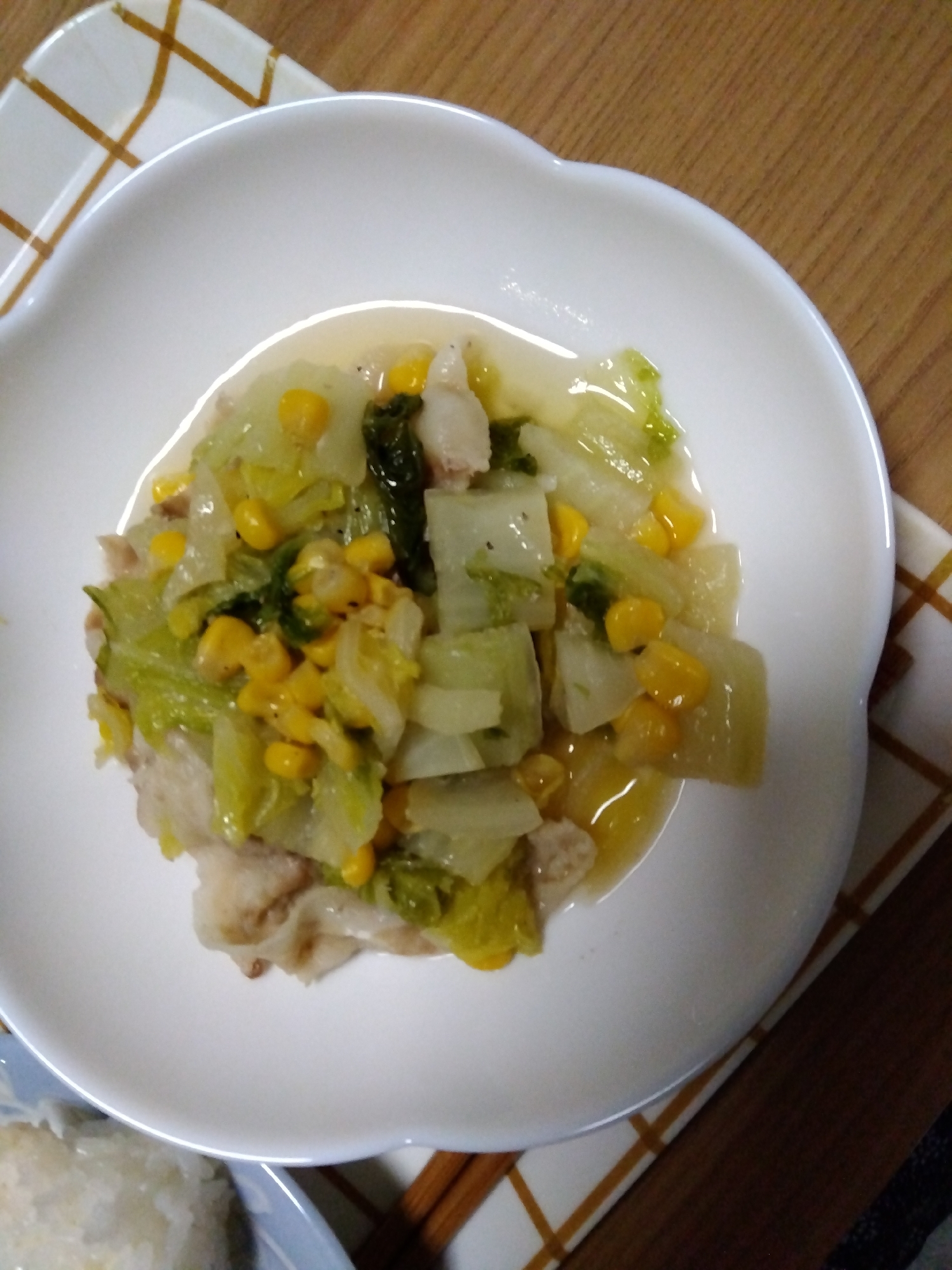 コーン入り豚バラ白菜
