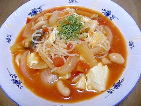 白いんげん豆と豆腐のトマトスープ
