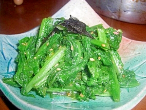 わさび菜のごま油炒め