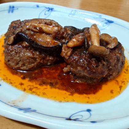 ♪♪絶品★煮込みハンバーグ～きのこソース～♪♪