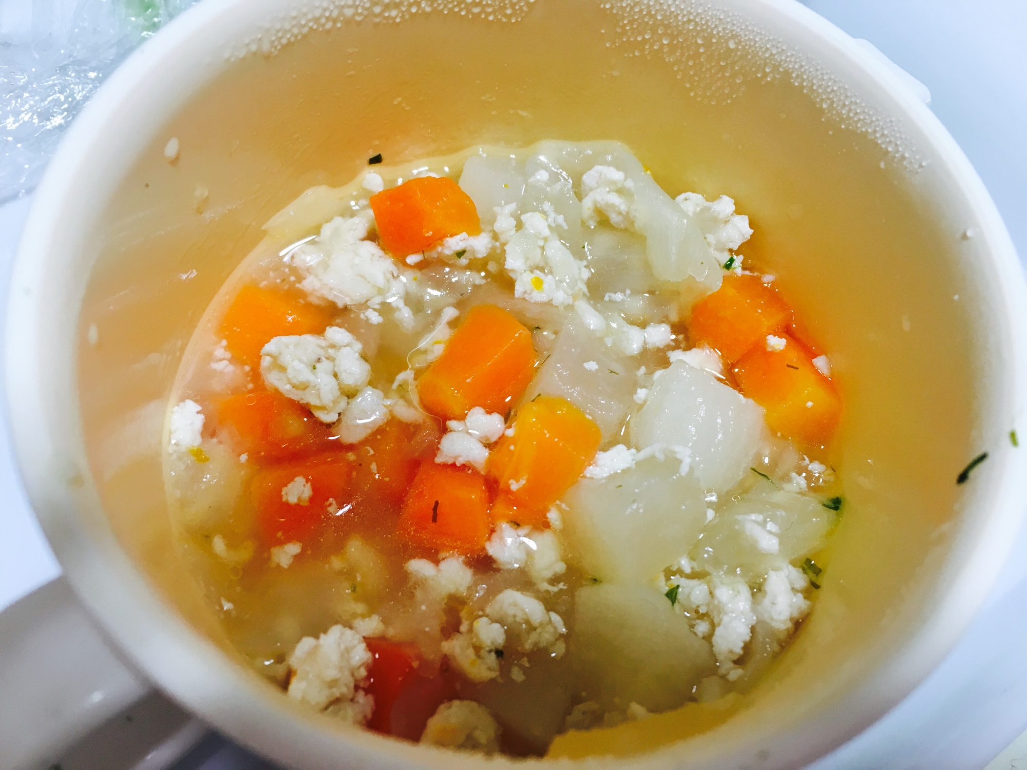 離乳食に 鶏ひき肉とサイコロ野菜の味噌風味 レシピ 作り方 By Baritone生活 楽天レシピ