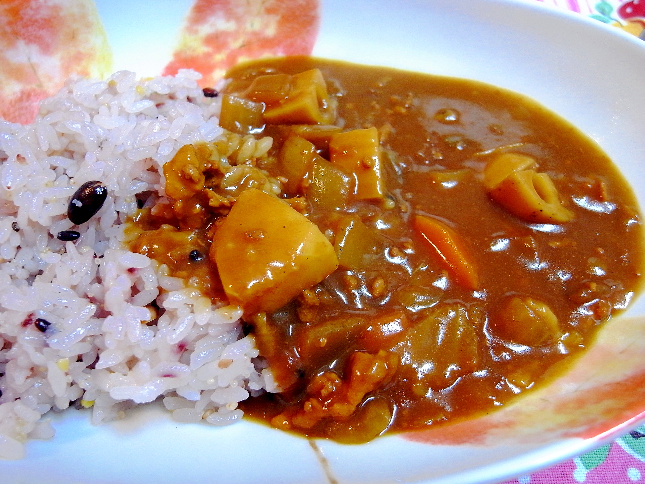 根菜とひき肉のカレー