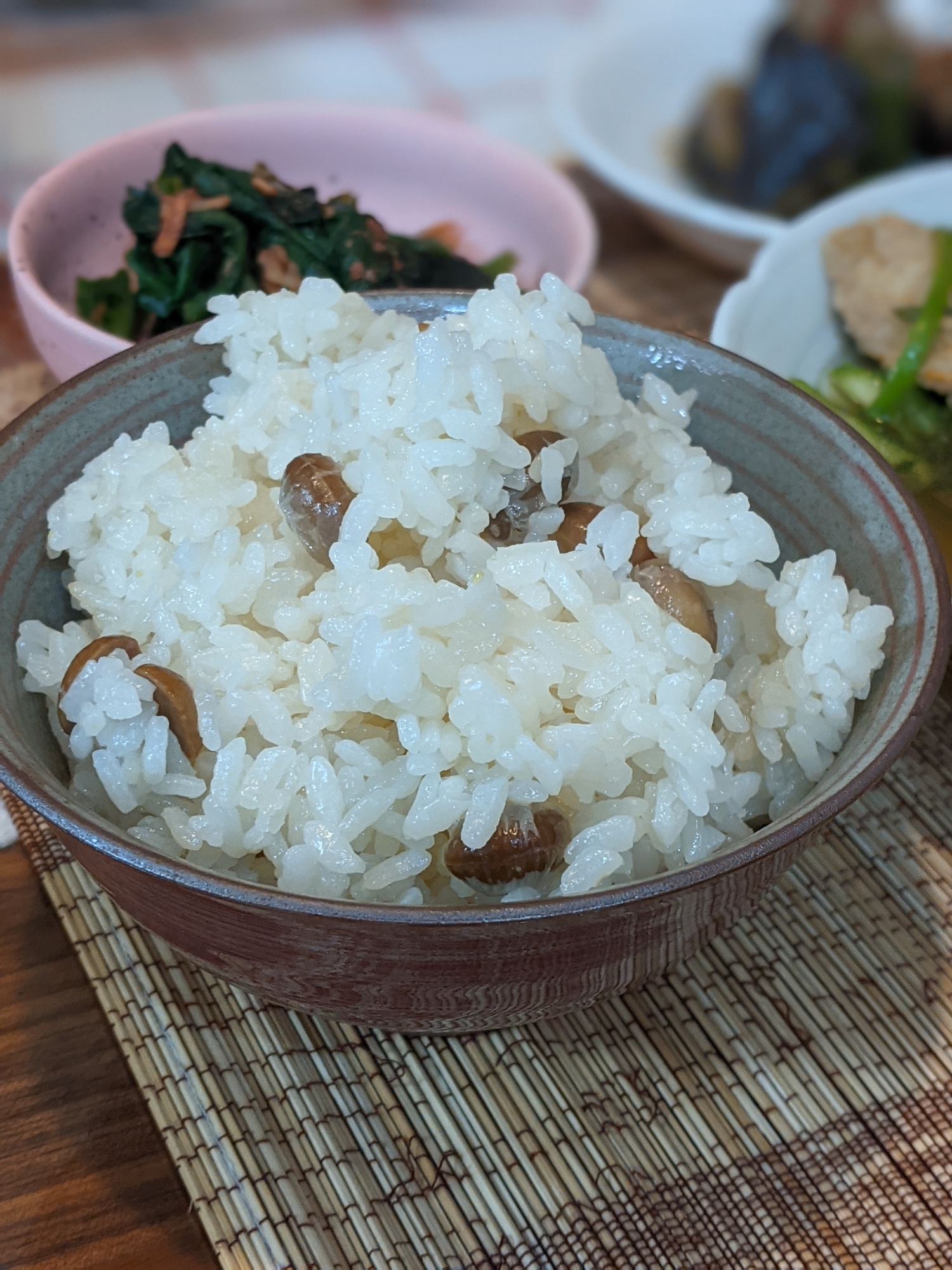 節分の豆活用！子どもも喜ぶ♡煎り大豆の炊き込みご飯