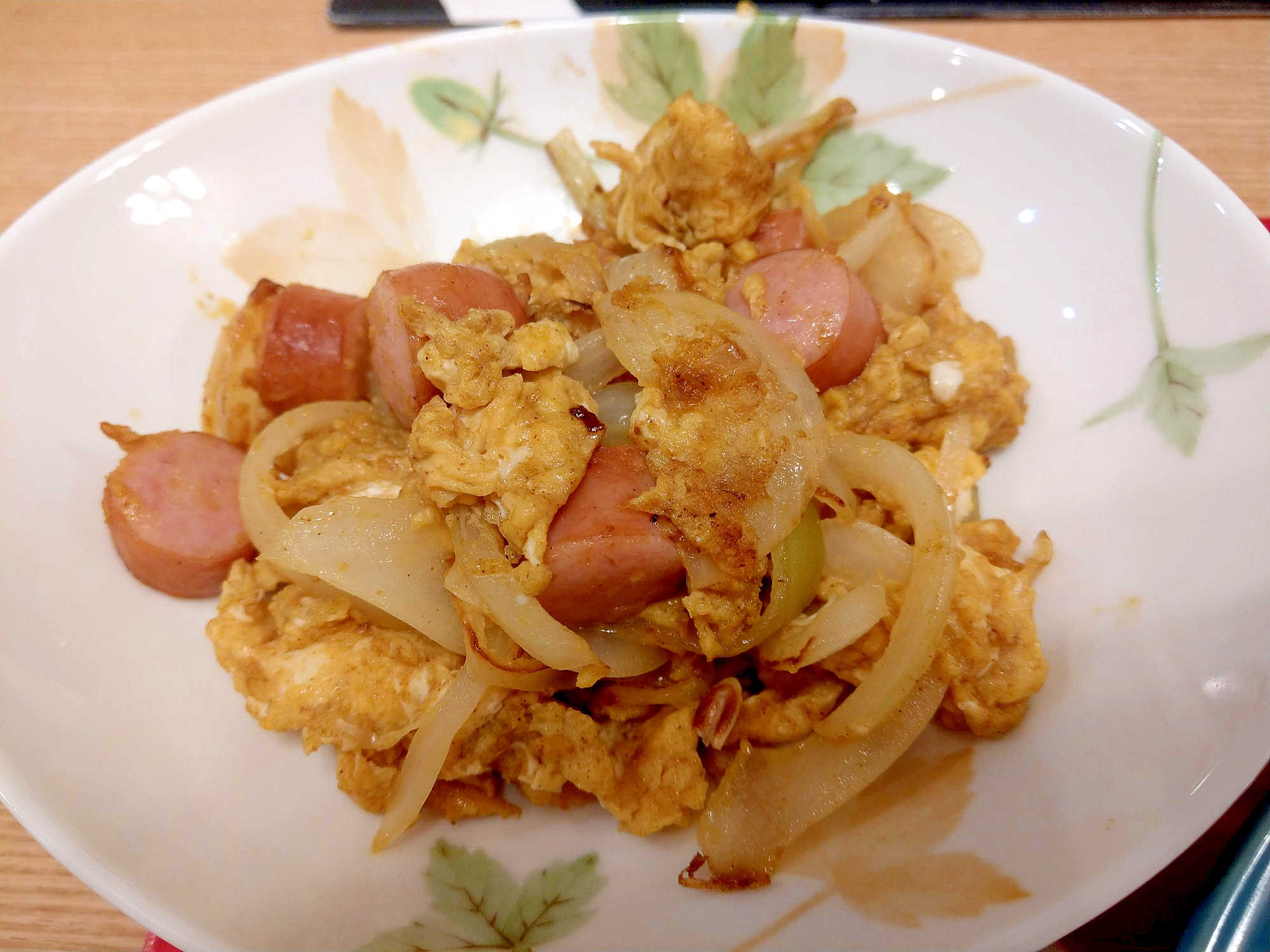 ウインナーと玉ねぎのたまご炒め~カレー風味~