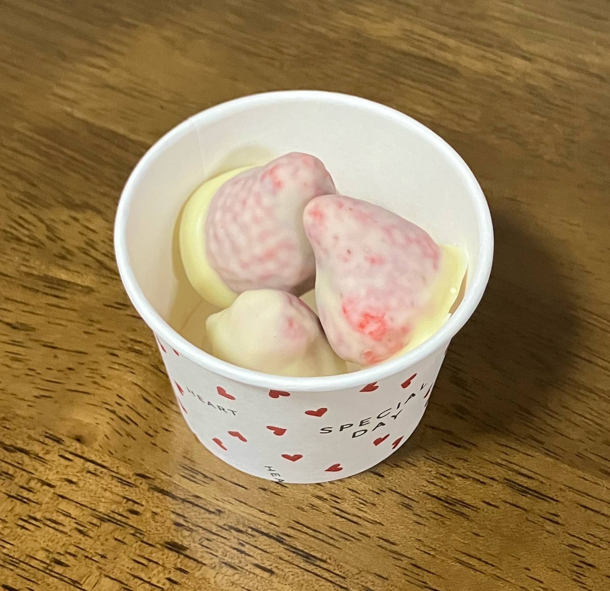 バレンタイン⭐ホワイトチョコがけ苺