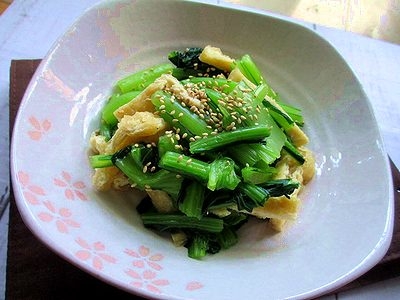 定番に飽きたら！小松菜と揚げの中華風煮浸し☆