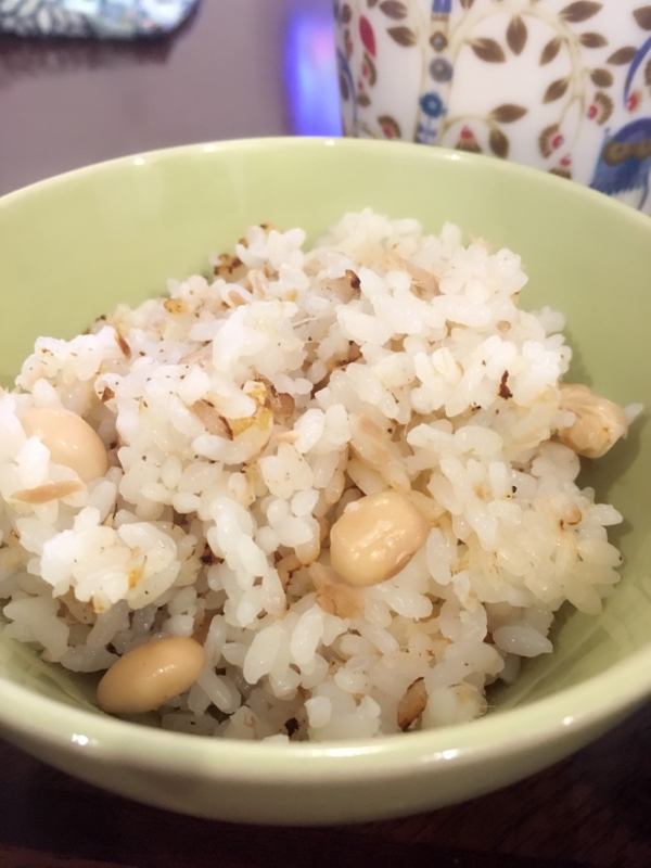 ツナと大豆のふっくらお手軽炊き込み御飯