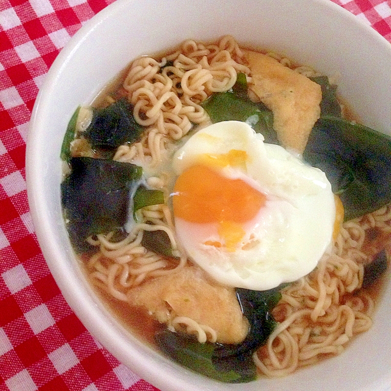 わかめ＆お揚げ＆温玉ラーメン♪