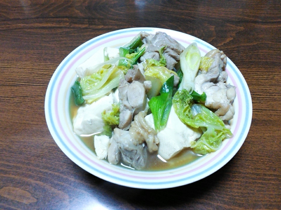 白菜と鶏肉と豆腐のすき焼きのタレ煮