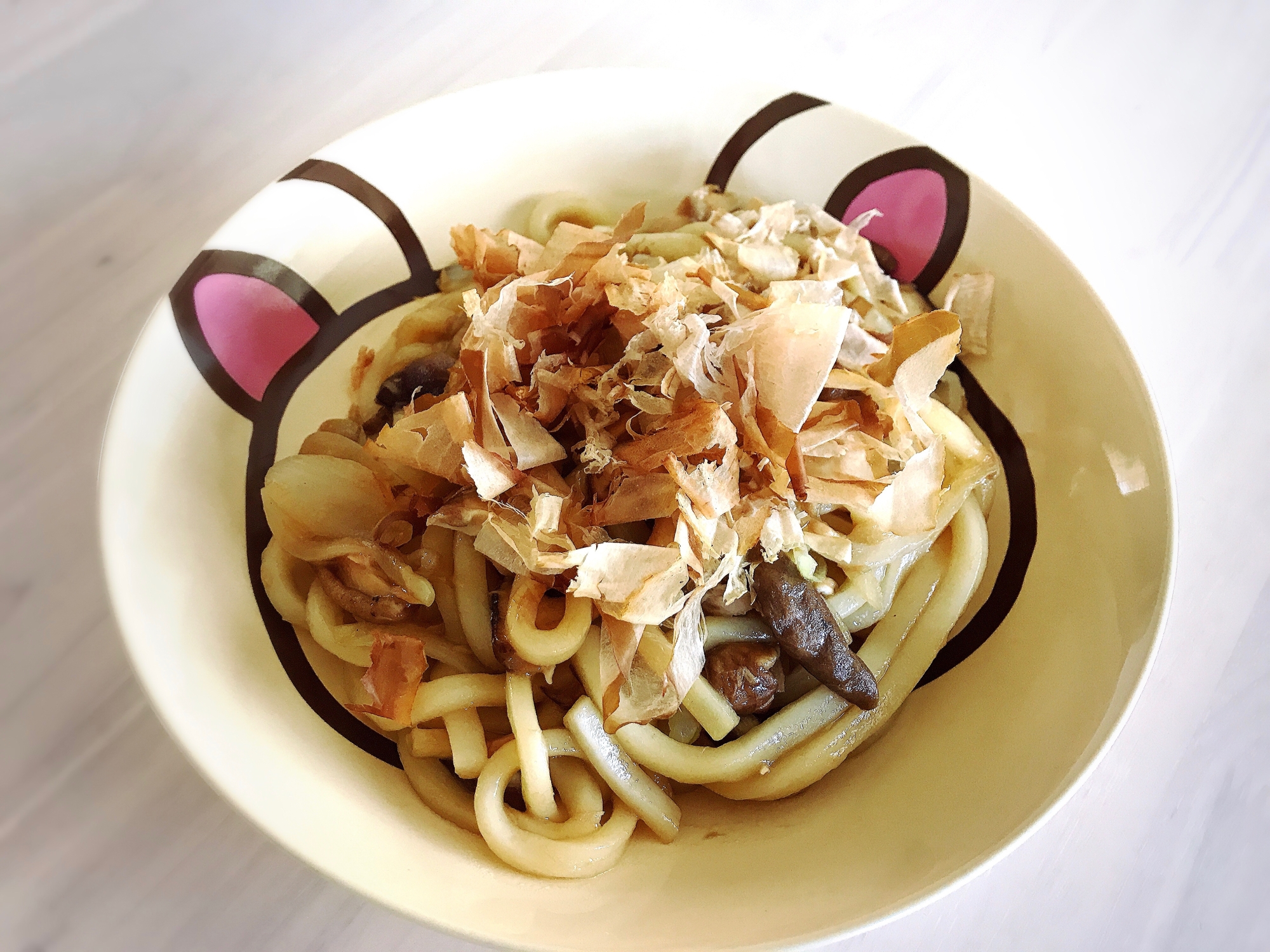 しいたけが主役の和風焼うどん