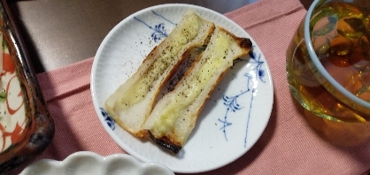 スピード調理⭐材料２つで！こんがりチーズちくわ