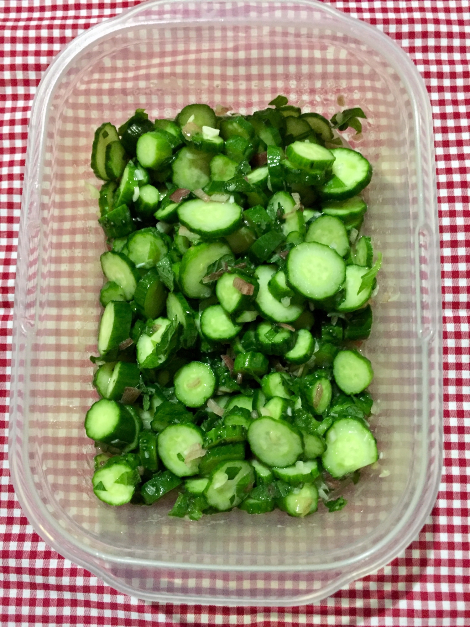 作り置き副菜 きゅうり大葉みょうがの生姜甘酢和え レシピ 作り方 By りらっくママ お休み中 楽天レシピ 作り置き副菜 きゅうり大葉みょうがの生姜甘酢和え レシピ 作り方 By りらっくママ お休み中 楽天レシピ