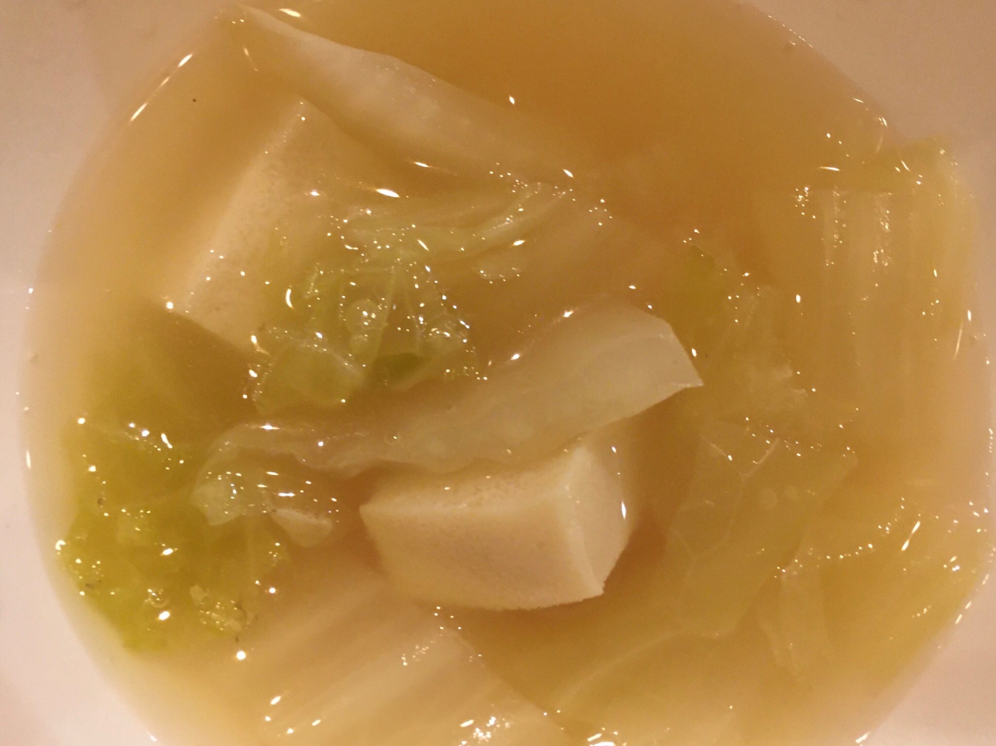 白菜と高野豆腐のコンソメスープ