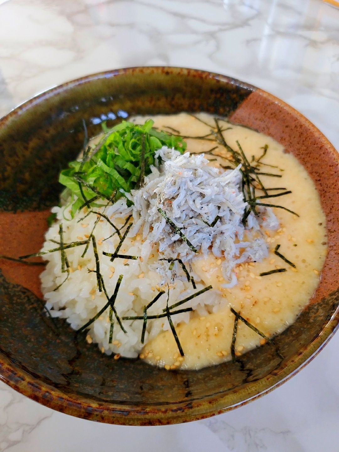 釜揚げしらすの味噌とろろ飯