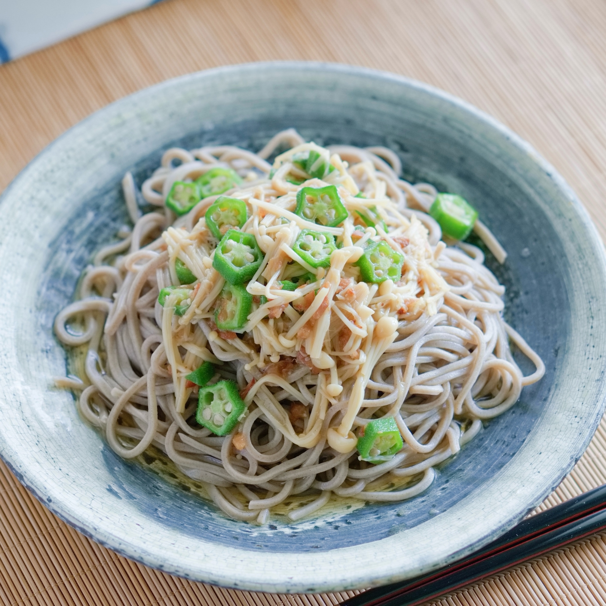 えのきとオクラの梅冷やしそば【和食・主食】