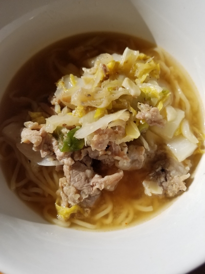 野菜たっぷり♡白菜炒め味噌ラーメン