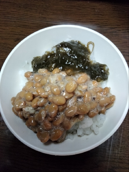 ˚₊·͜͡·｡⋆梅酢めかぶ納豆⋆｡·͜͡·₊˚
