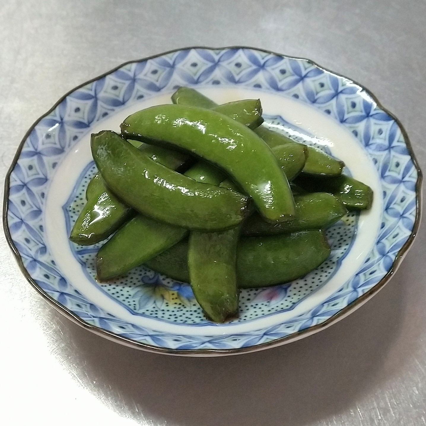 スナップえんどうの醤油炒め
