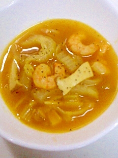 セロリのカレースープ