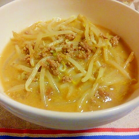 すりごまで簡単おいしい もやしの担々麺風スープ レシピ 作り方 By シナモンカール 楽天レシピ