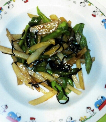 じゃがいもとピーマンと塩昆布のコンソメ炒め レシピ 作り方 By Kkikk 楽天レシピ じゃがいもとピーマンと塩昆布のコンソメ炒め レシピ 作り方 By Kkikk 楽天レシピ