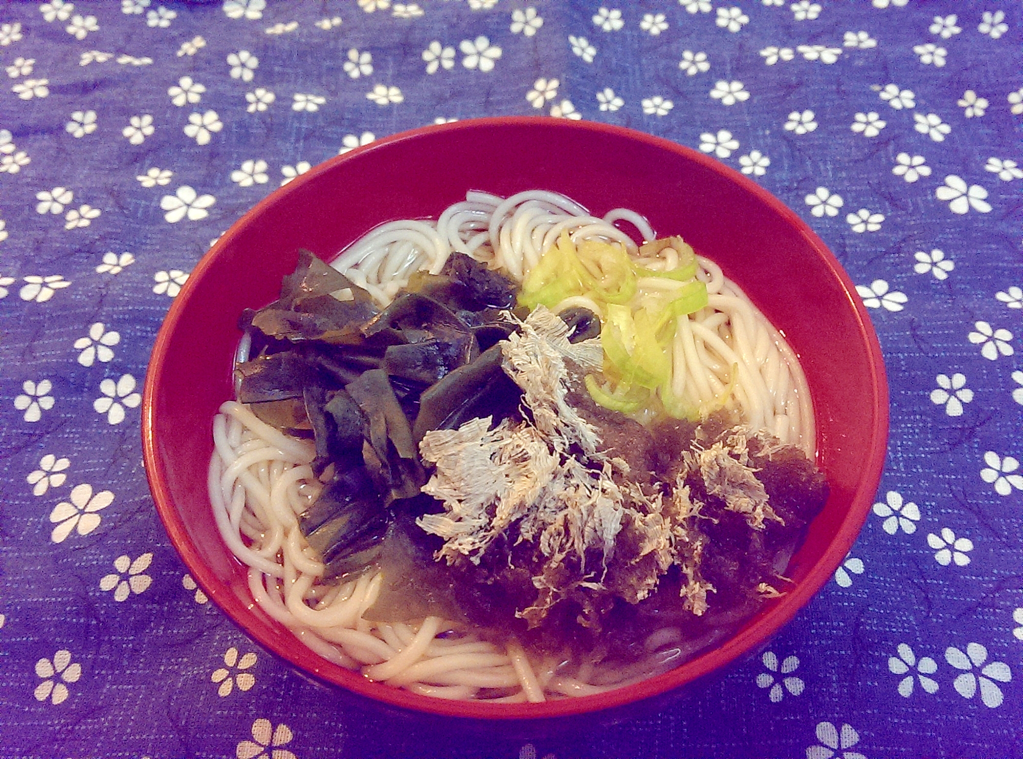 わかめととろろ昆布のにゅうめん