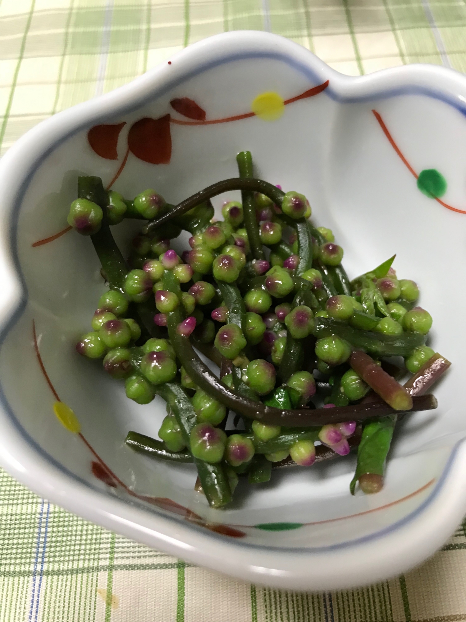 栄養たっぷりツルムラサキの花