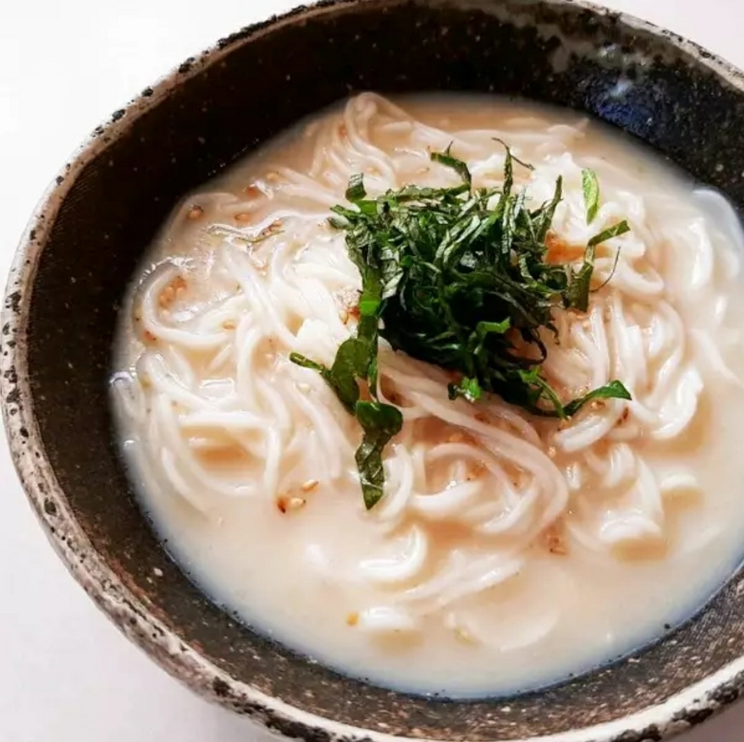 簡単！混ぜるだけ！担々麺風の素麺