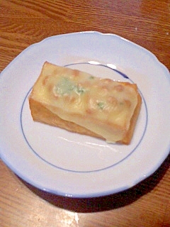 納豆とチーズのせ厚揚げ