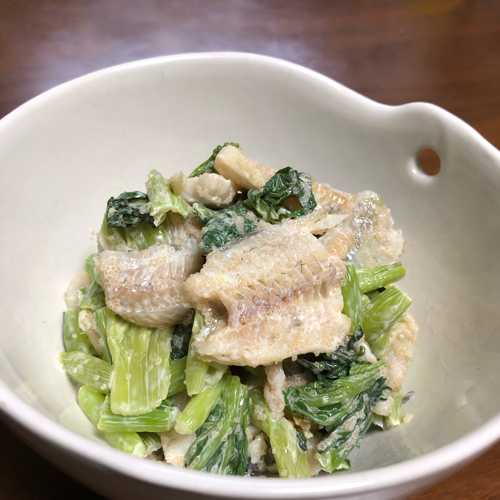 氷下魚と小松菜の明太マヨネーズ